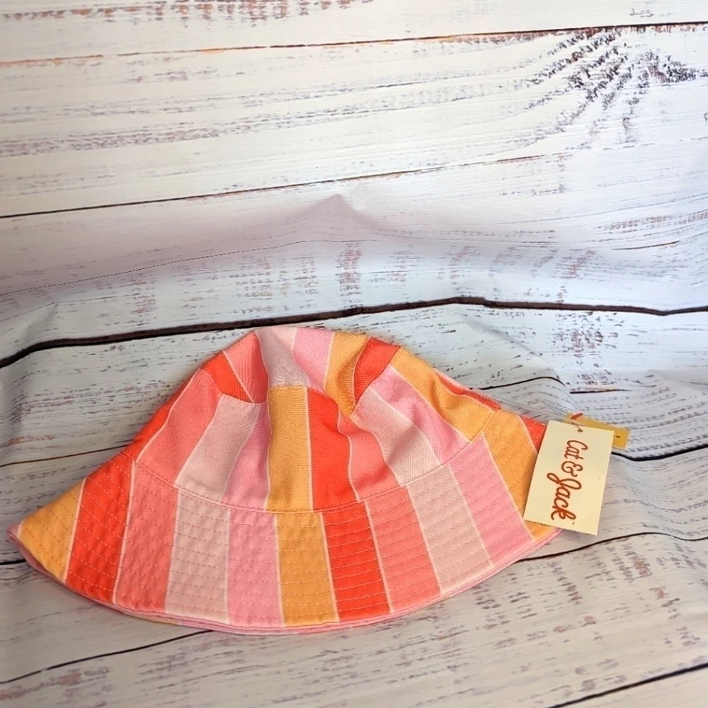 NWT Cat & Jack Girls Reversible Multi Color Bucket Hat